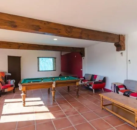 Sleeps 12 With Pool *